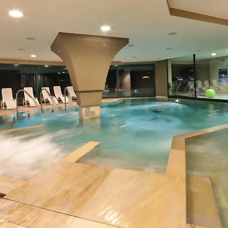 Th | Golf Hotel 4*