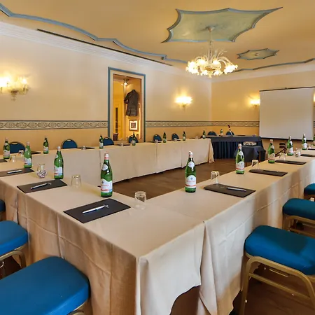 Hotel Th | Golf Madonna