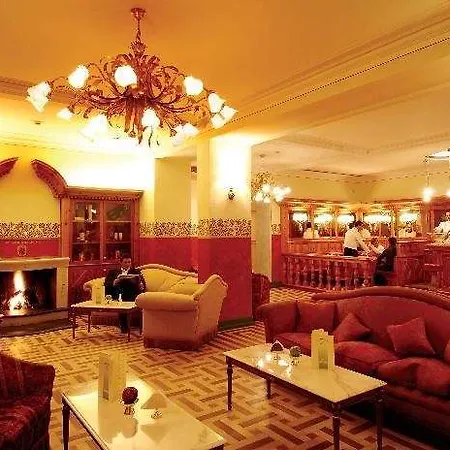 Hotel Th | Golf